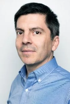 Adrian Castillo headshot