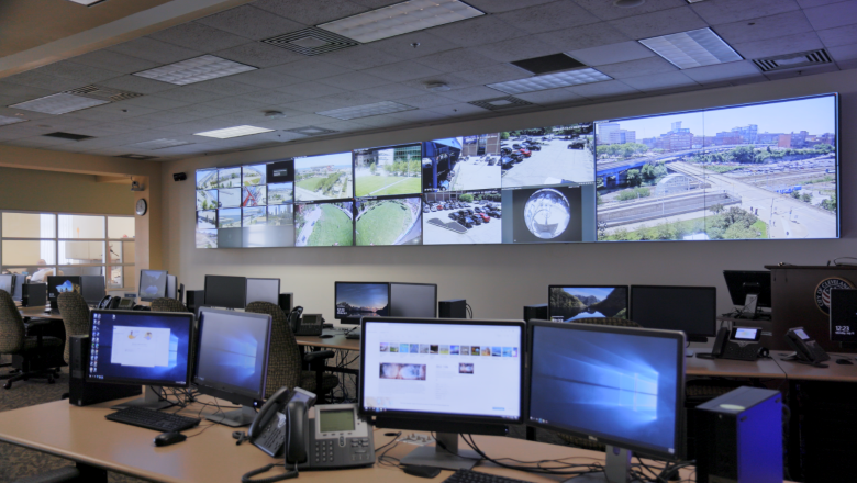 Video wall aids threat detection at Cleveland public safety department ...
