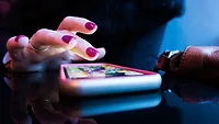 rob-hampson-cqFKhqv6Ong-unsplash (1).jpg cell phone security