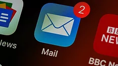 Email app icon with two notifications
