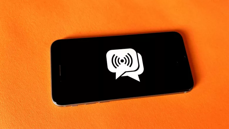 Phone with message icon 