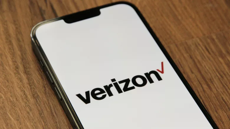Verizon on phone screen