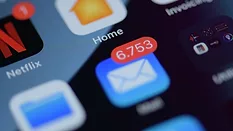 Email app 