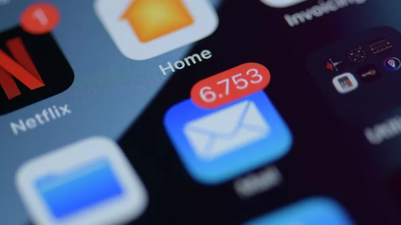 Email app 