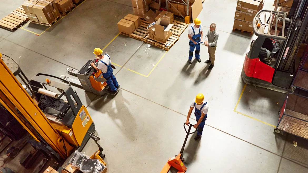  Inside the Modern Warehouse